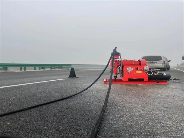 霍山马路路基路面开裂下沉注浆加固灌浆